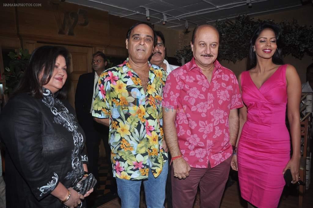 Anupam Kher, Bhairavi Goswami at Bhatti on Chutti msuic launch in Fun Republic on 7th May 2012