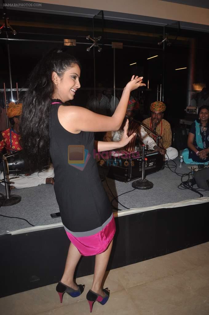Avika Gor at Balika Vadhu 1000 episode bash in Mumbai on 14th May 2012