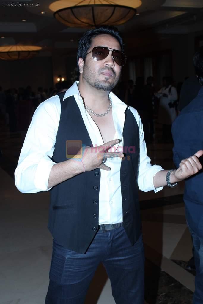 Mika Singh at Teenu Arora album launch in Mumbai on 14th May 2012