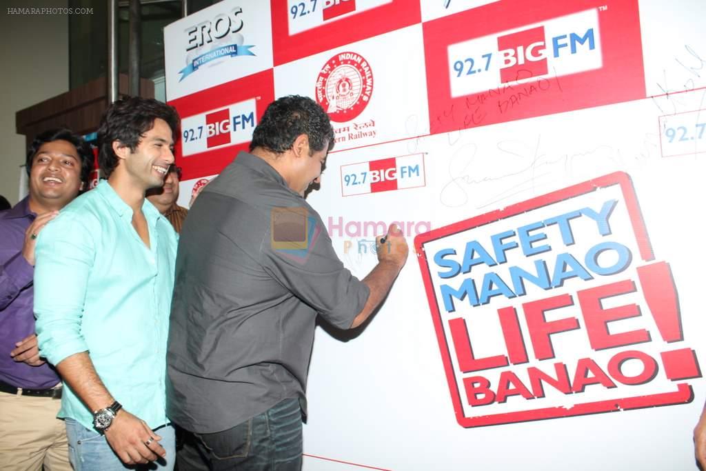 Shahid Kapoor,Kunal Kohli at Big FM in Mumbai on 16th May 2012