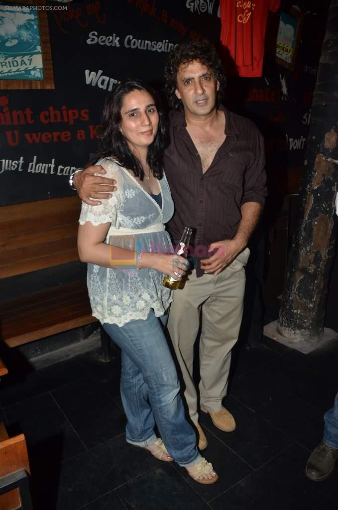 Mamik Singh at actress Surabhi Prabhu's birthday bash in Rude Lounge on 17th May 2012