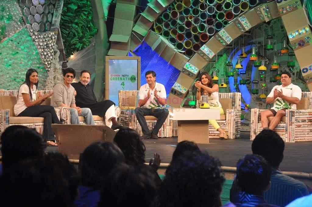 Priyanka Chopra, Cyrus Broacha, Shahrukh Khan at NDTV Greenathon in Yash Raj Studios on 20th May 2012