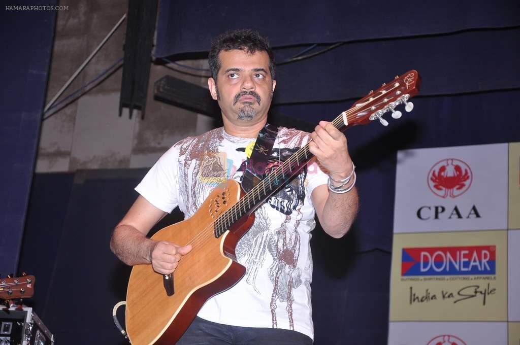 Ehsaan Noorani at Shankar Ehsan Loy CPAA concert in Rangsharda on 27th May 2012
