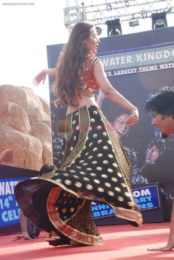 Sara Khan at Water Kingdom in Marve on 27th May 2012