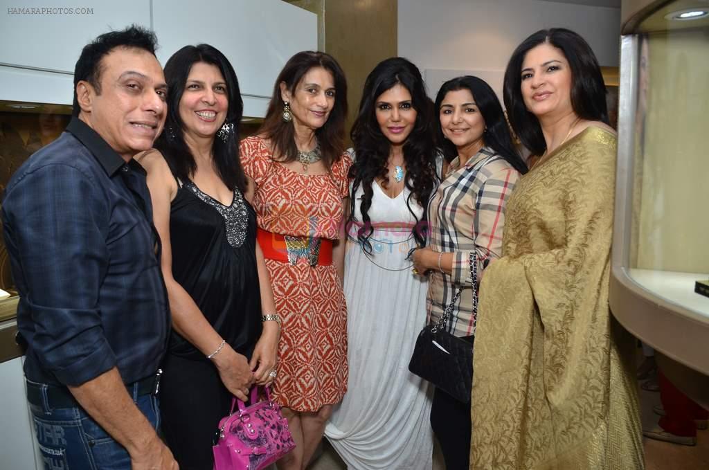 Kunika at the diamond boutique GREECE launch by Zoya in Mumbai Store on 30th May 2012