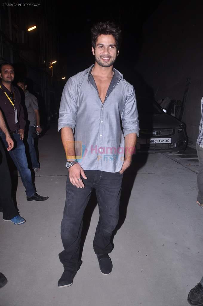 Shahid Kapoor at Shiamak Dawar's Summer Funk show in Sion on 2nd May 2012