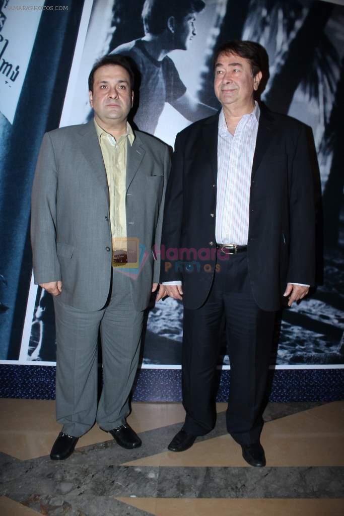 Randhir Kapoor, Rajiv Kapoor at Awara film premiere in PVR on 2nd May 2012