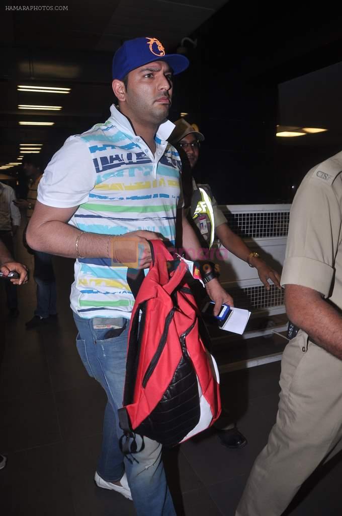 Yuvraj Singh leave for IIFA to Singapore in International airport on 6th June 2012
