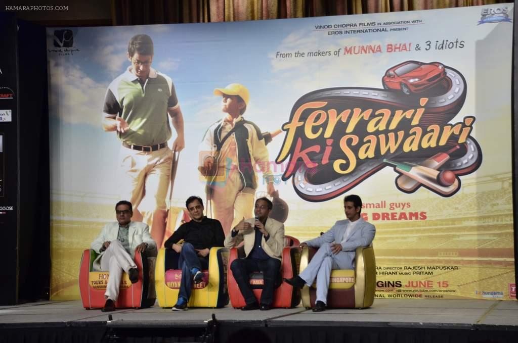 Boman Irani, Vidhu Vinod Chopra, Rajesh Mapuskar, Sharman Joshi with Cast and crew of Ferrari Ki Sawaari at a media interaction at IIFA 2012 on 9th June 2012