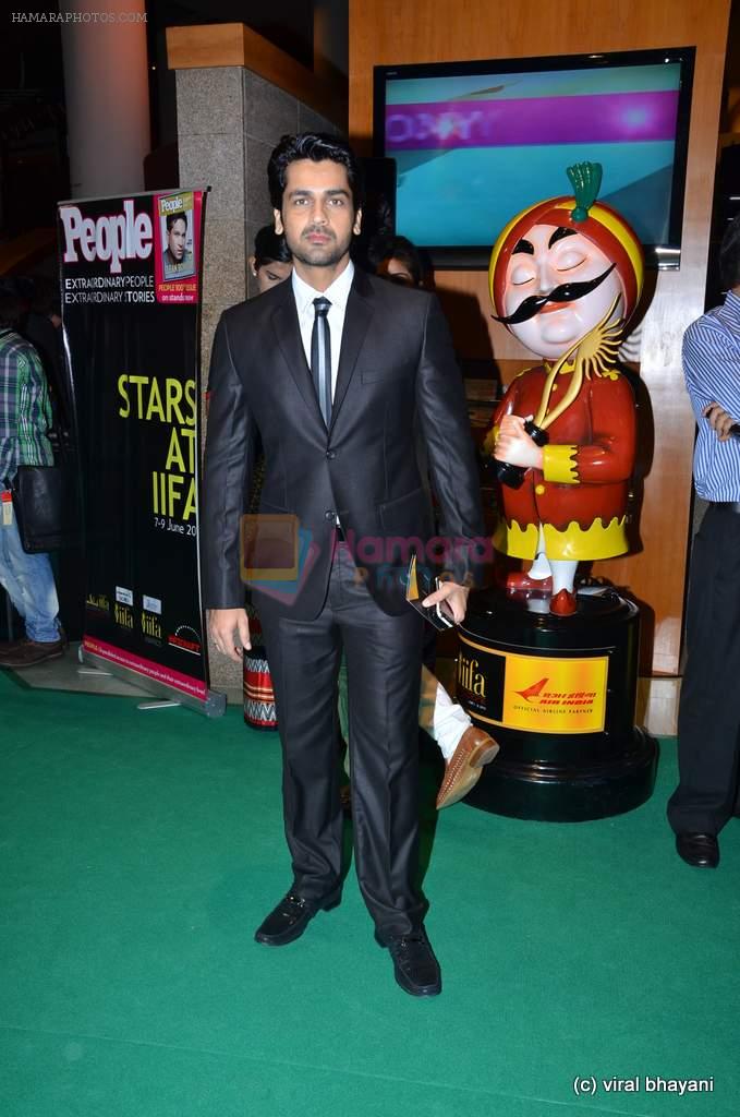 at the IIFA Rocks Red Carpet on 8th June 2012