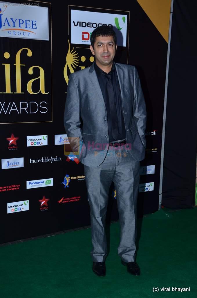 Kunal Kohli at IIFA Awards 2012 Red Carpet in Singapore on 9th June 2012