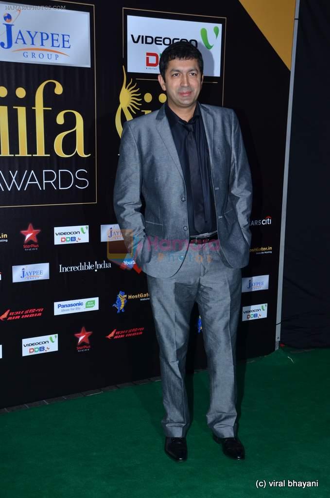 Kunal Kohli at IIFA Awards 2012 Red Carpet in Singapore on 9th June 2012