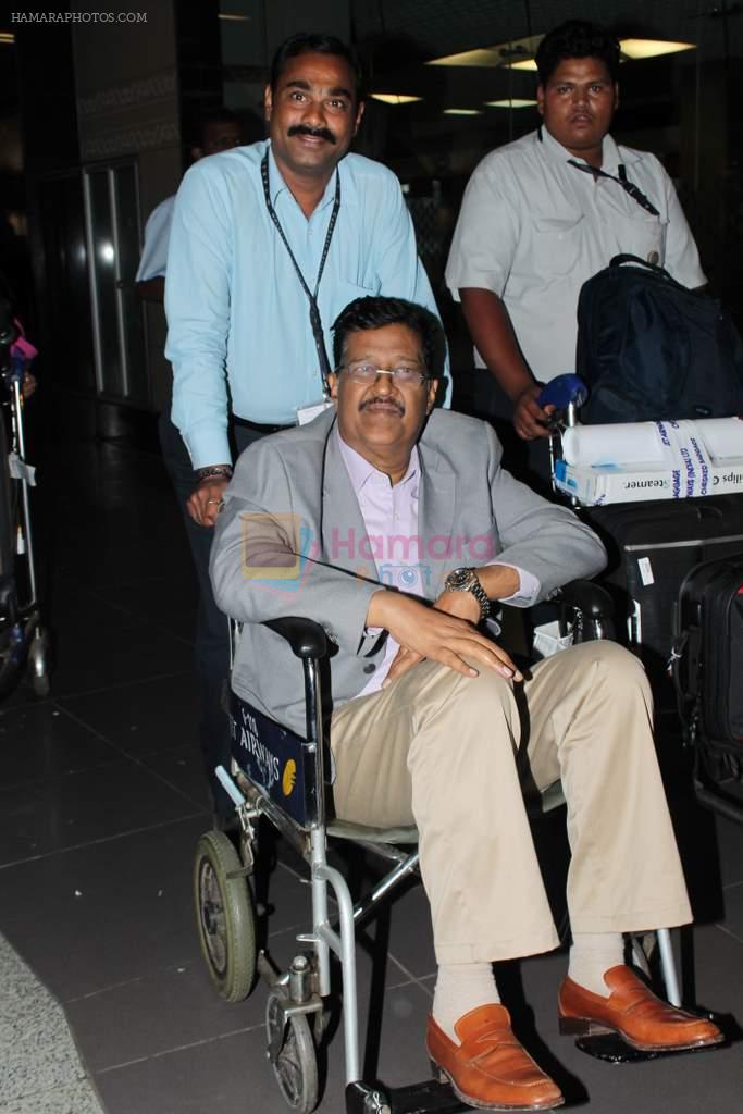 return from Singapore after attending IIFA Awards in Mumbai on 11th June 2012