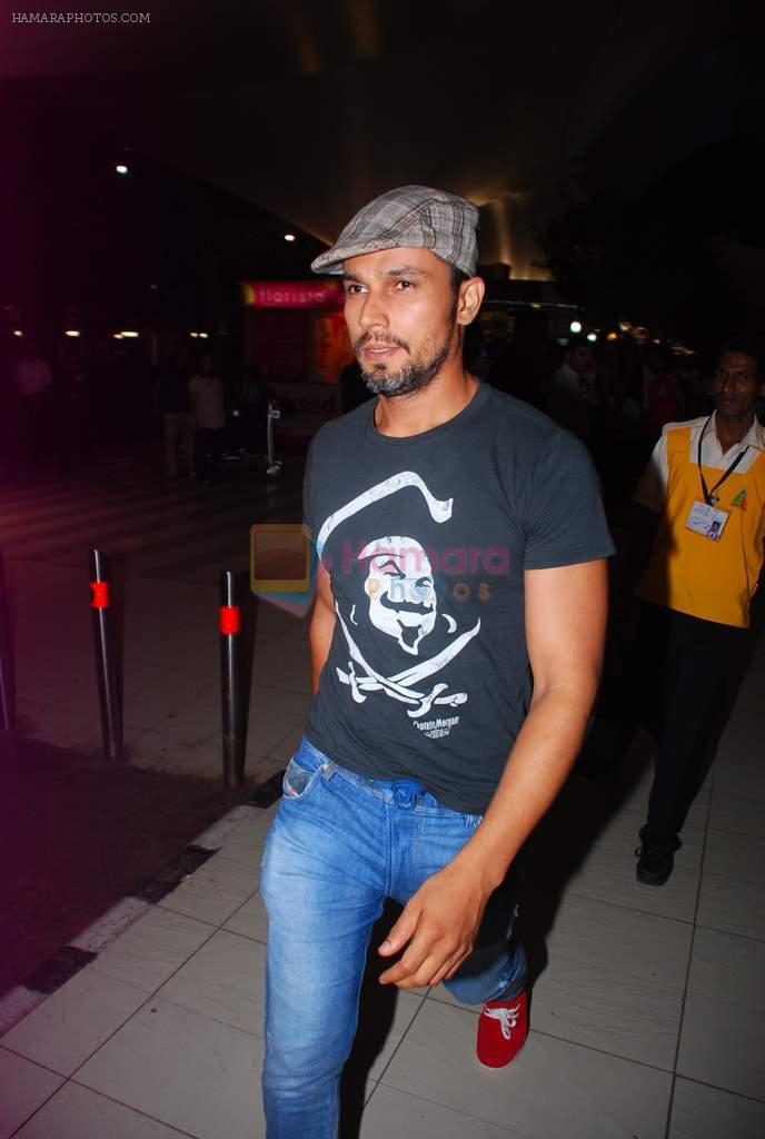 Randeep Hooda return from Singapore after attending IIFA Awards in Mumbai on 11th June 2012