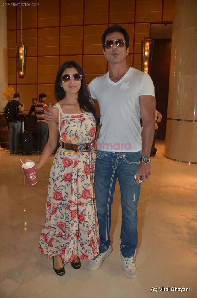 Sonu Sood,Shriya Saran at SIIMA Awards Gen Next and Gen Next Fashion Awards red carpet, Dubai on 21st June 2012