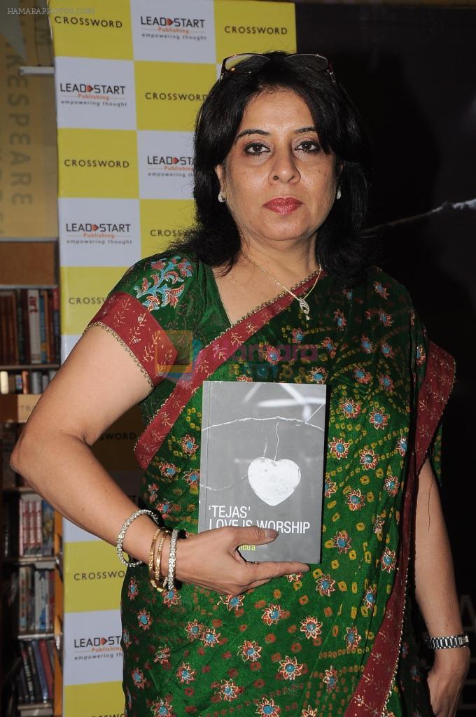 Nishi at the book launch of Tejas- Love is Worship on 22nd June 2012