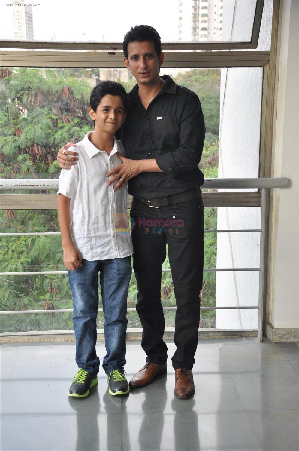 Sharman Joshi,Ritvik Sahore  at Ferrari Ki Sawaari Kids Spl Screening in Mumbai on 24th June 2012