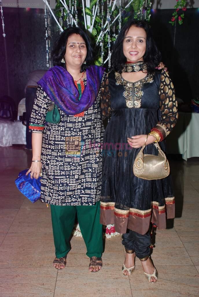 Suchitra Krishnamoorthy at Suraj Godombe's sangeet in The Club on 27th June 2012
