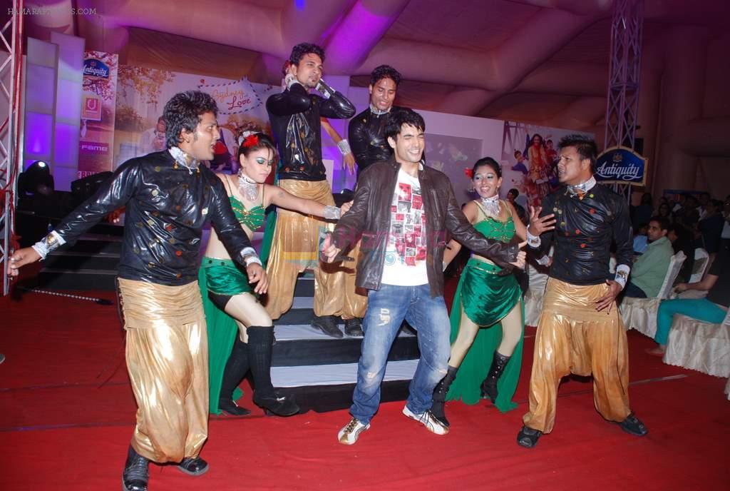 Sharad Malhotra at the music launch of Sydney with Love in Juhu, Mumbai on 28th June 2012
