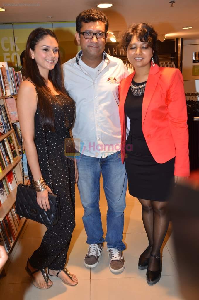 Aditi Rao Hydari, Ken Ghosh at the book launch of Komal Mehta in Crossword, Mumbai on 28th June 2012