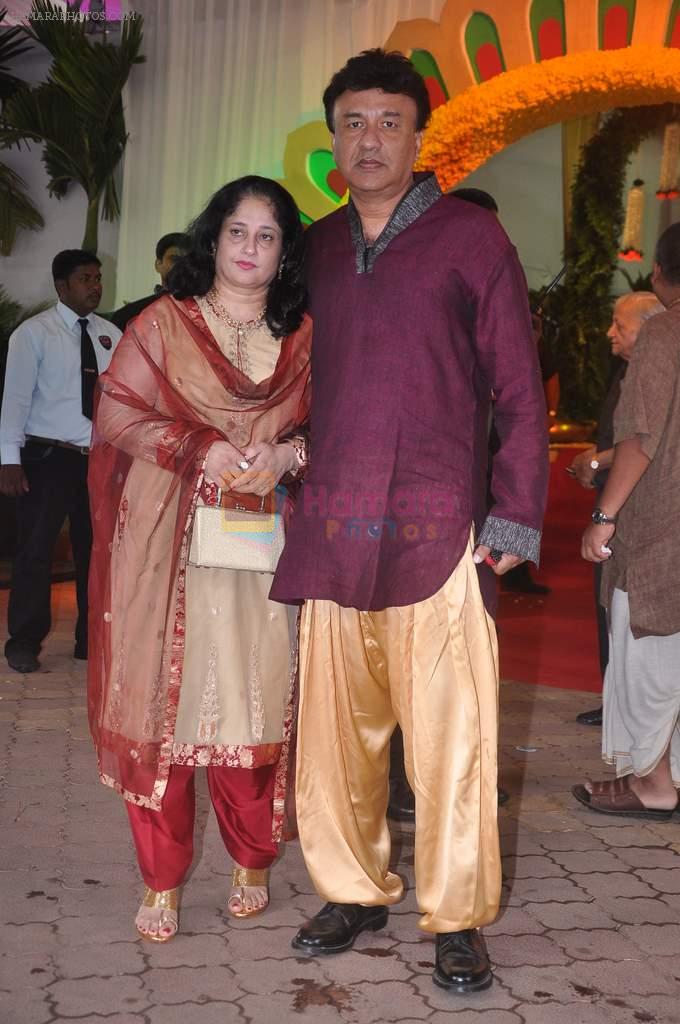Anu Malik at Esha Deol's wedding in Iskcon Temple on 29th June 2012