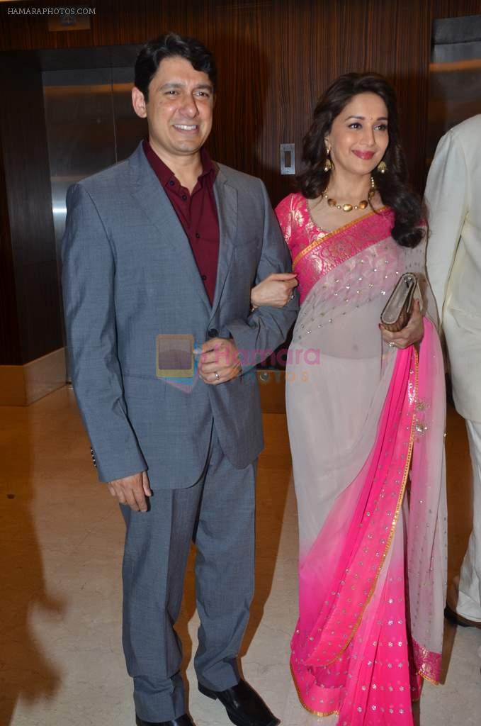 Madhuri Dixit at Suraj Godambe's wedding reception on 30th June 2012