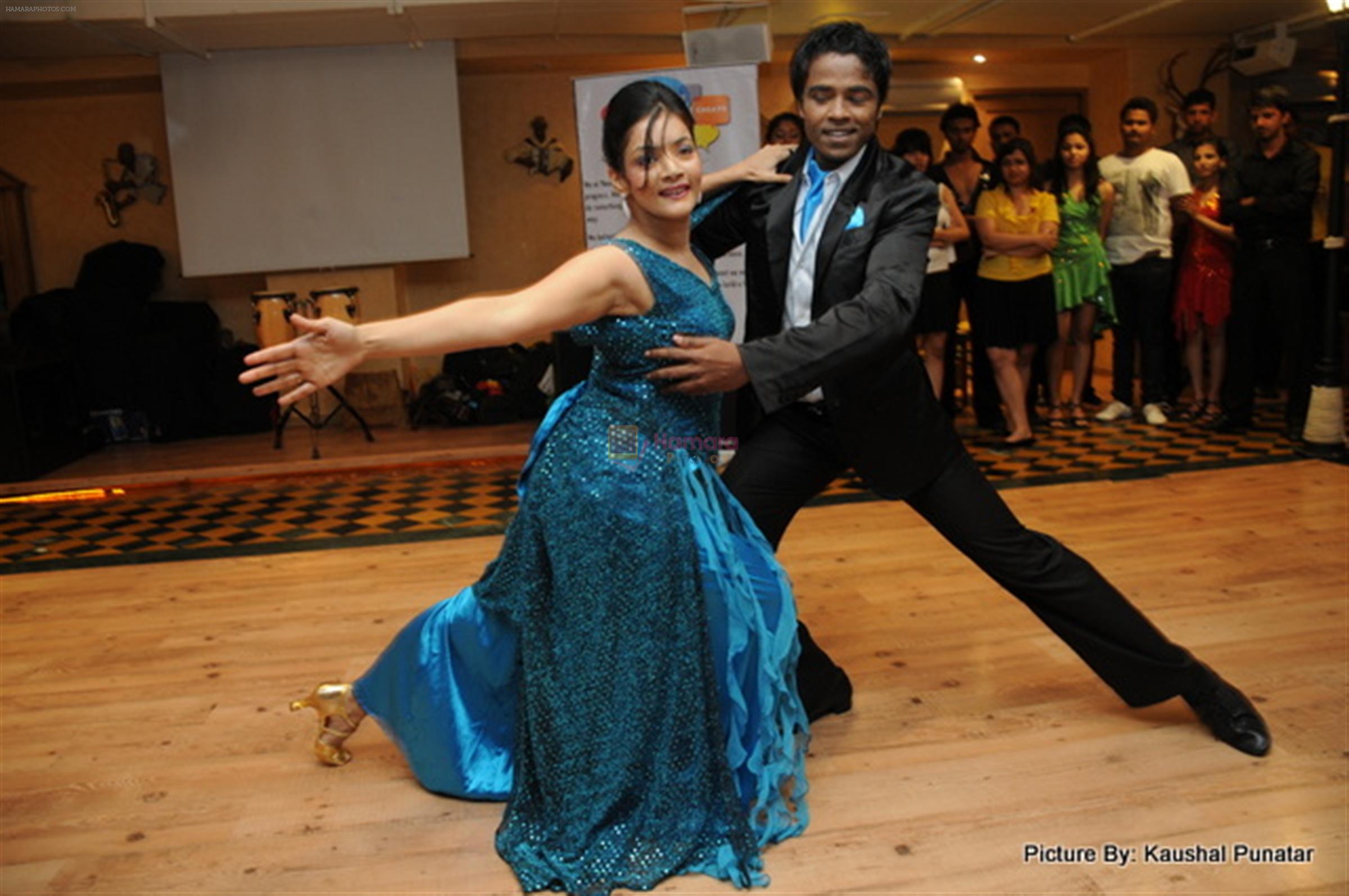 at Sandip Soparrkar's Event Dance for a cause in Wild Wild West, Fun Republic on 2nd July 2012