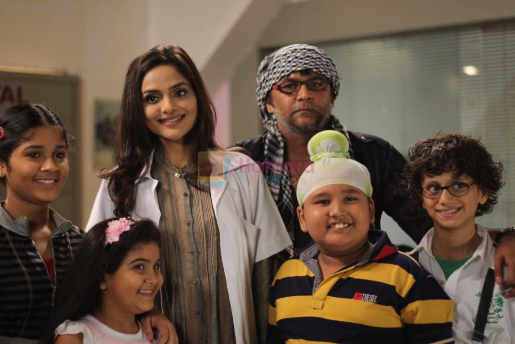 Madhoo in the still from movie Tomchi