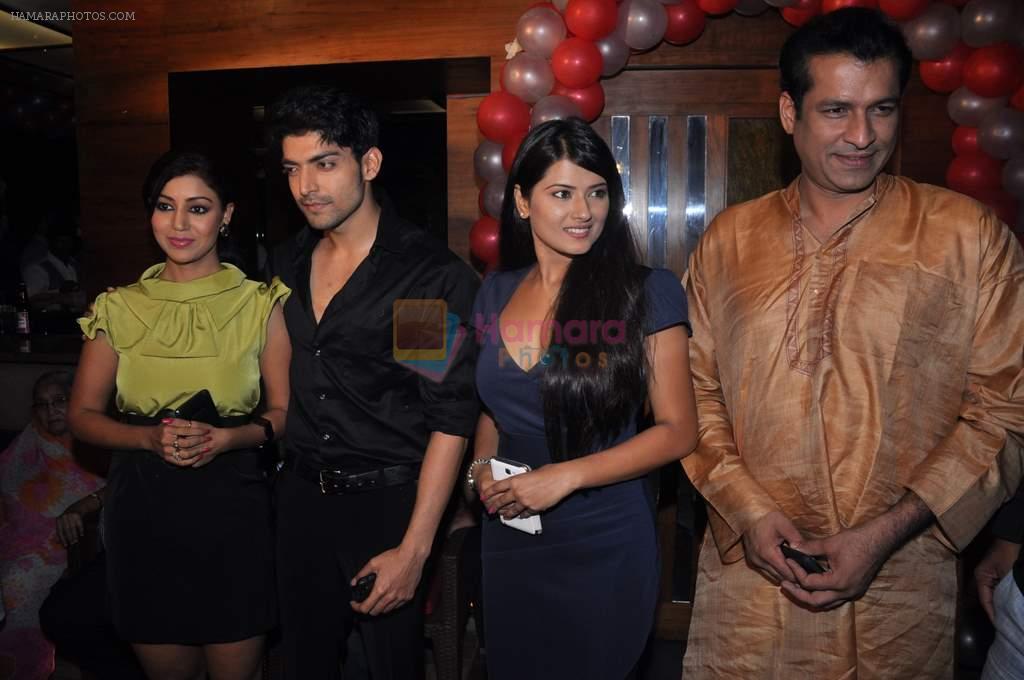 Kratika Sengar, Debina and Gurmeet Chaudhary at Punar Vivah serial success party in Mumbai on 7th July 2012