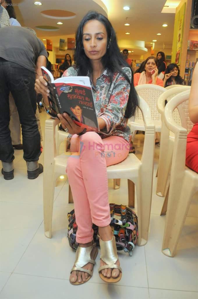 Suchitra Pillai at Rajeev Paul's book launch in Mumbai on 19th July 2012