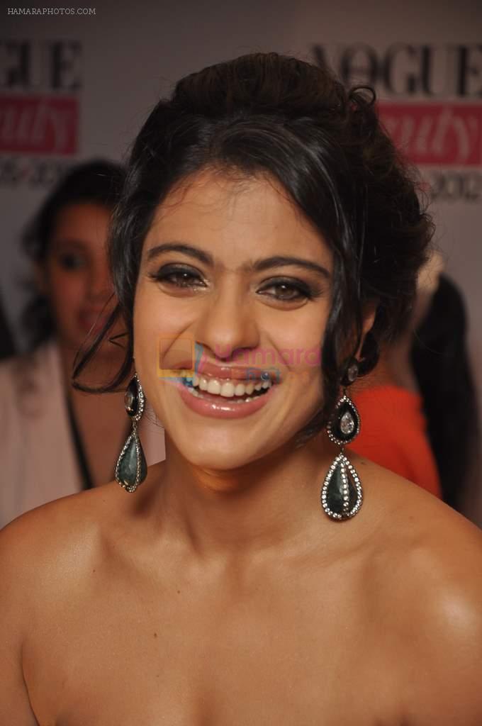 Kajol at Vogue Beauty Awards in Mumbai on 1st Aug 2012