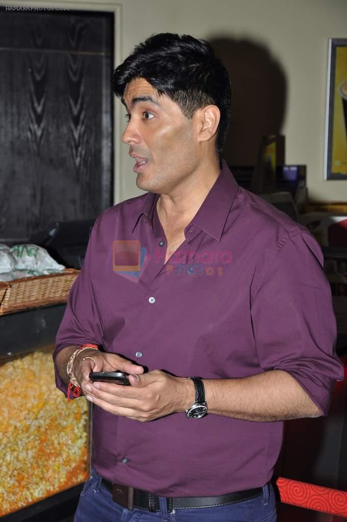Manish Malhotra at Student of the Year first look in PVR on 2nd Aug 2012