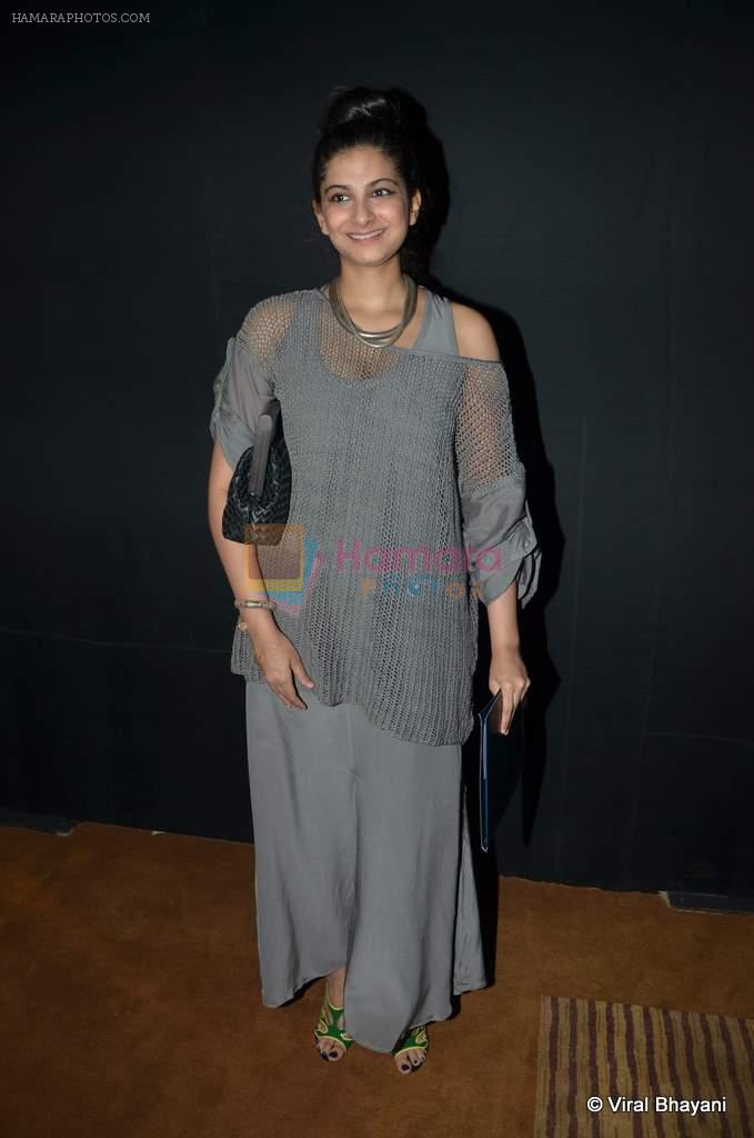 Rhea Kapoor at Lakme Fashion Week Day 2 on 4th Aug 2012_1