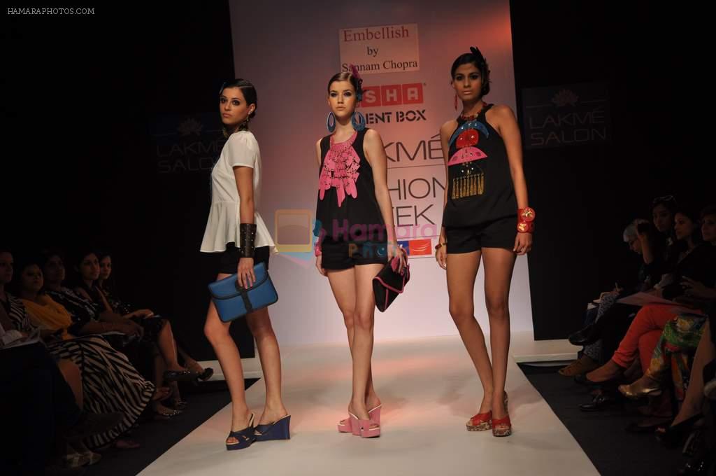 Model walk the ramp for Sannam Chopra Talent Box show at Lakme Fashion Week Day 2 on 4th Aug 2012