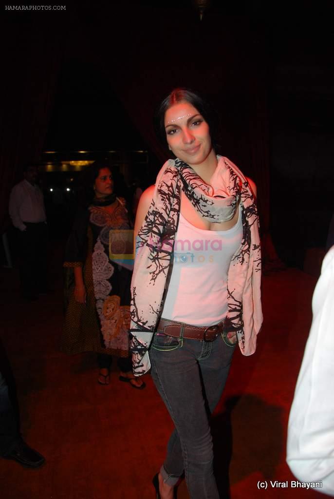 at JJ Valaya Show at PCJ Delhi Couture Week day 1 on 8th Aug 2012
