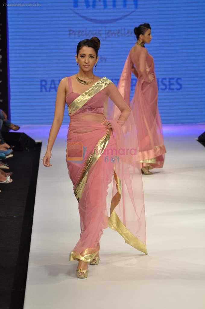 Model walks the ramp for Raksha Show at IIJW Day 4 on 22nd Aug 2012