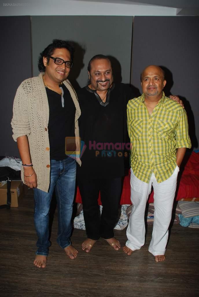 Shamir Tandon,Leslie Lewis,Sameer at the Recording of Indian Idol The Fabulous Four in Mumbai on 24 August 2012