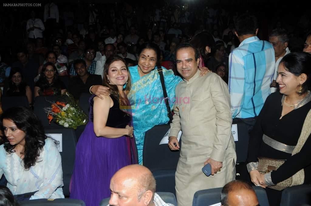 Asha Bhosle, Suresh Wadkar at Asha Bhosle's 80 glorious years celebrations and her film Maii promotions in Mumbai on 5th Sept 2012