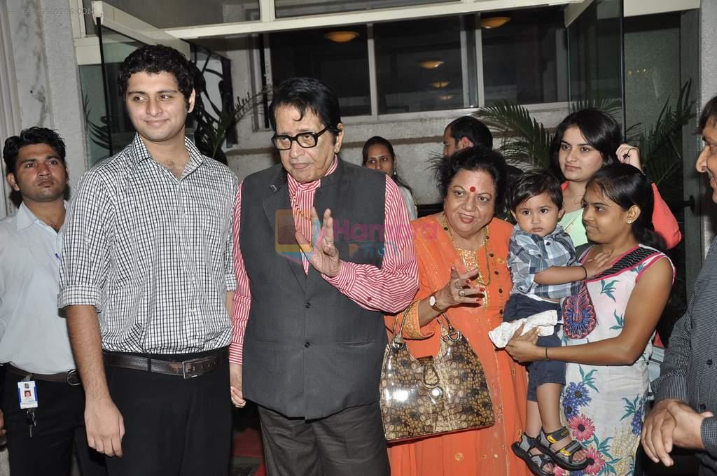 Manoj Kumar at Asha Bhosle's 80 glorious years celebrations and her film Maii promotions in Mumbai on 5th Sept 2012