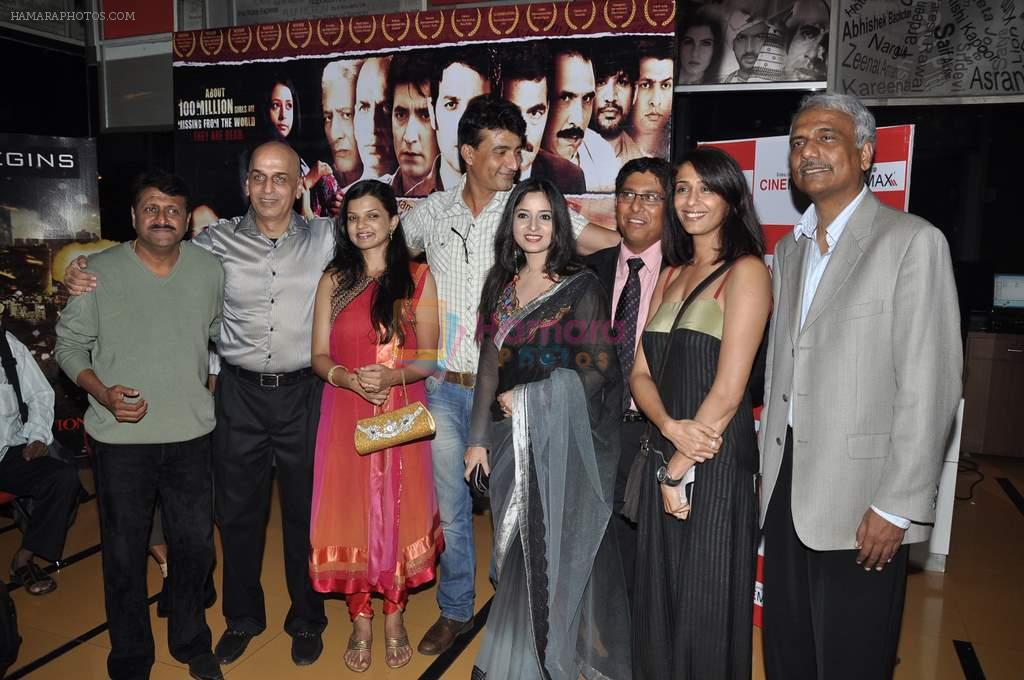 Vijay Patkar,Achint Kaur at Riwayat film premiere in Cinemax on 6th Sept 2012