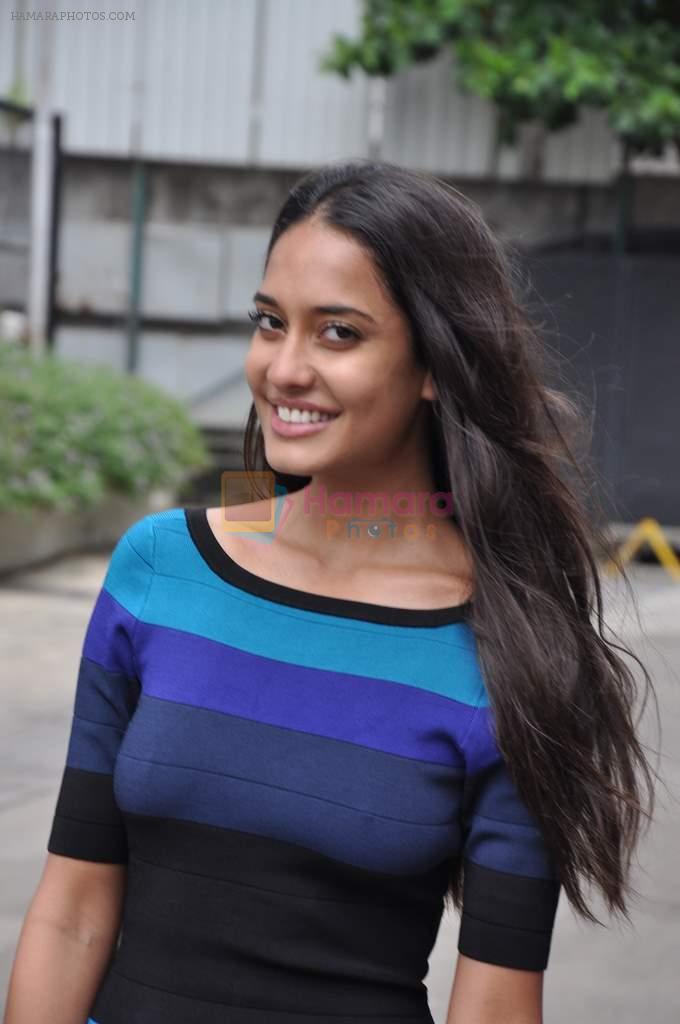 Lisa Haydon at Women's Health September issue launch in Hard Rock Cafe on 7th Sept 2012