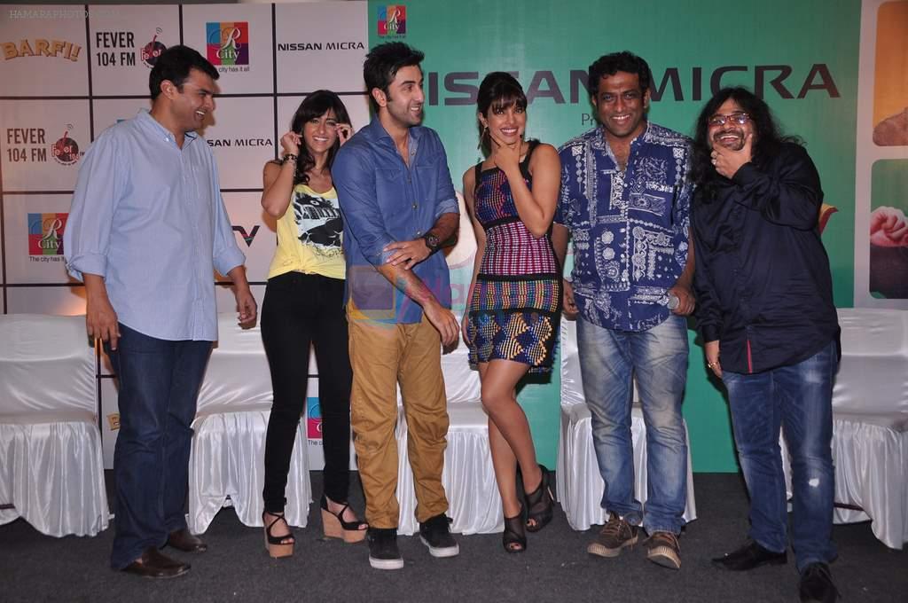 Ranbir Kapoor, Priyanka Chopra, Ileana D'Cruz, Siddharth Roy Kapoor, Anurag Basu, Pritam Chakraborty at Barfi promotions in R City Mall, Kurla on 8th Sept 2012