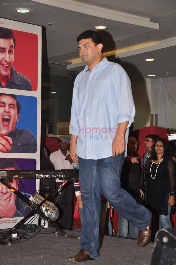 Siddharth Roy Kapoor at Barfi promotions in R City Mall, Kurla on 8th Sept 2012
