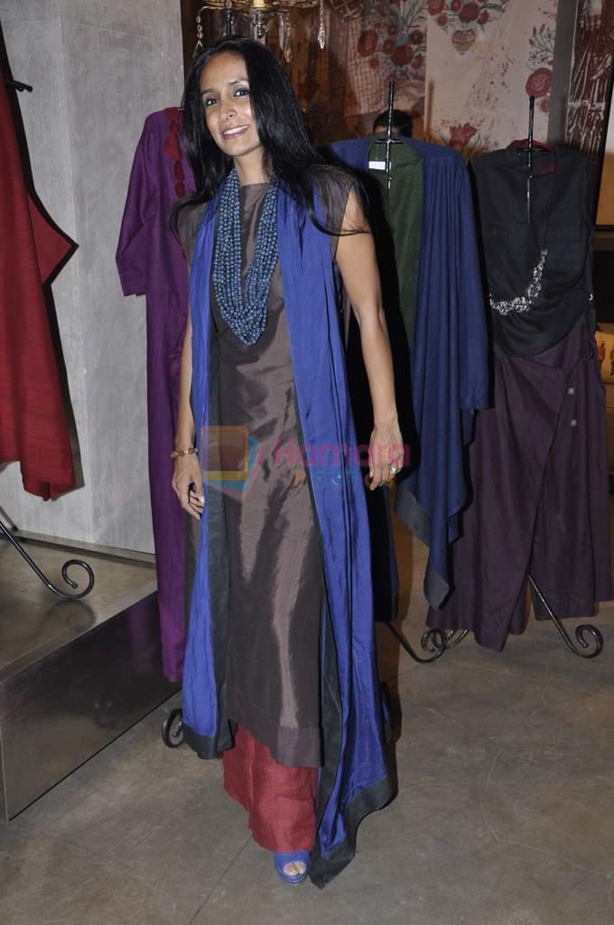 Suchitra Pillai at Payal Khandwala's collection launch in Good Earth on 8th Sept 2012