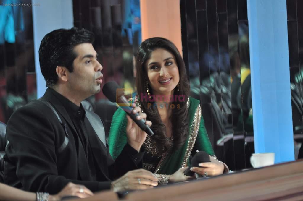 Kareena Kapoor, Karan Johar on the sets of Jhalak Dikhhla Jaa in Filmistan, Mumbai on 11th Sept 2012