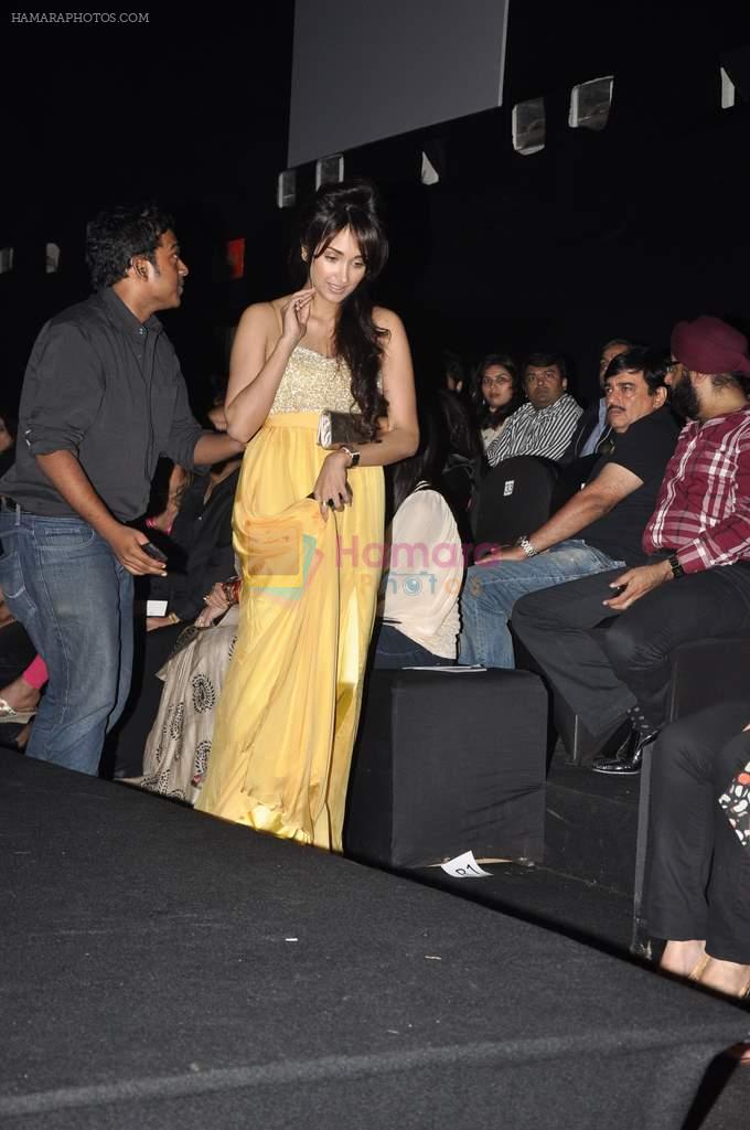 Jiah Khan at Jyotsna Tiwari show at Aamby Valley India Bridal Fashion Week 2012 Day 2 in Mumbai on 13th Sept 2012