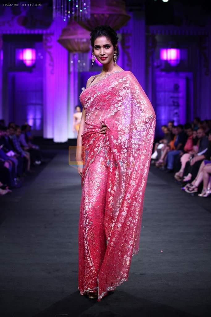 Model walk the ramp for Jyotsna Tiwari show at Aamby Valley India Bridal Fashion Week 2012 Day 2 in Mumbai on 13th Sept 2012