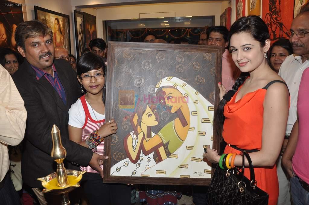 Yuvika Chaudhary at JS art gallery for artist Suraj Laheru in Santacruz, Mumbai on 16th Sept 2012