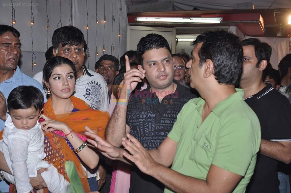 Bhushan Kumar at T-series ganpati Visarjan in Andheri, Mumbai on 30th Sept 2012