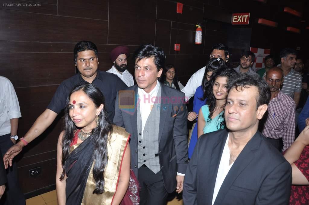 Shahrukh Khan at the Premiere of Chittagong in Mumbai on 3rd Oct 2012